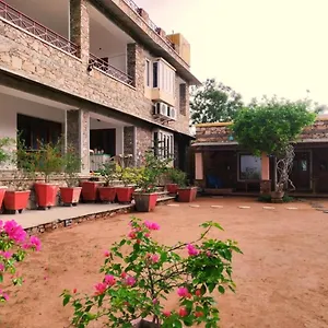 *** Hotel Devra Inde